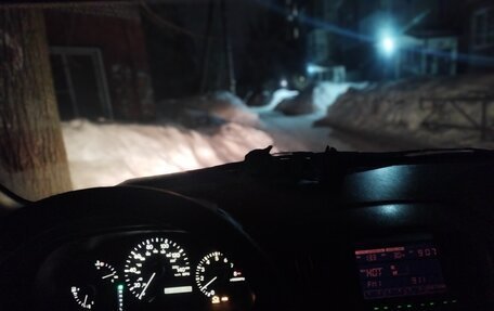 Lexus RX IV рестайлинг, 2000 год, 600 000 рублей, 4 фотография