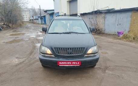 Lexus RX IV рестайлинг, 2000 год, 600 000 рублей, 10 фотография