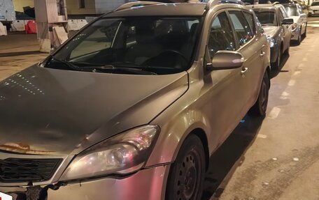 KIA cee'd I рестайлинг, 2010 год, 380 000 рублей, 3 фотография