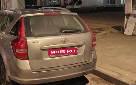 KIA cee'd I рестайлинг, 2010 год, 380 000 рублей, 5 фотография