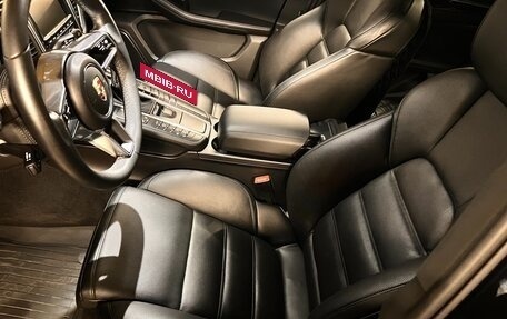Porsche Macan I рестайлинг, 2015 год, 6 000 000 рублей, 26 фотография