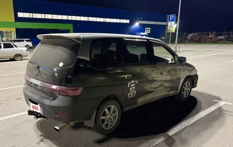 Toyota Gaia, 2003 год, 650 000 рублей, 8 фотография