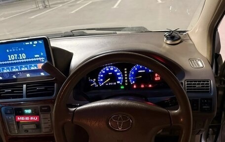 Toyota Gaia, 2003 год, 650 000 рублей, 6 фотография