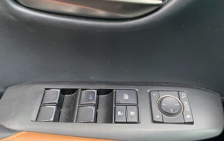 Lexus NX I, 2018 год, 1 450 000 рублей, 33 фотография