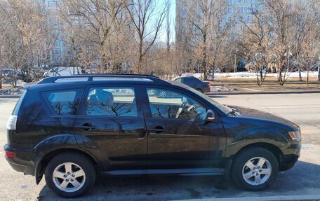 Mitsubishi Outlander III рестайлинг 3, 2011 год, 1 037 000 рублей, 7 фотография