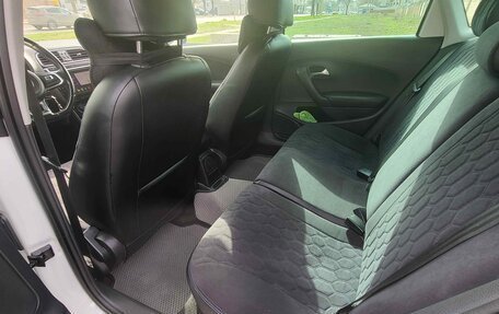 Volkswagen Polo VI (EU Market), 2019 год, 1 300 000 рублей, 14 фотография