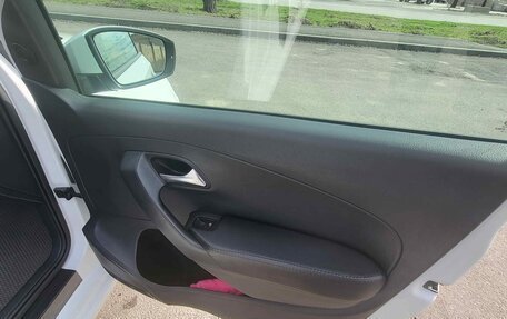 Volkswagen Polo VI (EU Market), 2019 год, 1 300 000 рублей, 17 фотография