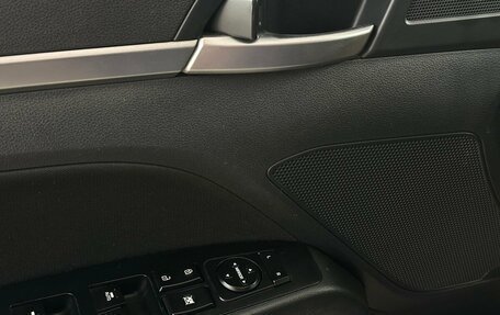 Hyundai Elantra VI рестайлинг, 2019 год, 1 210 000 рублей, 9 фотография