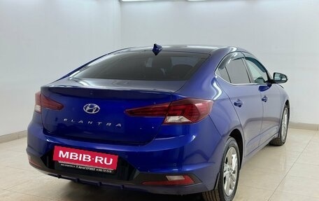 Hyundai Elantra VI рестайлинг, 2019 год, 1 210 000 рублей, 4 фотография