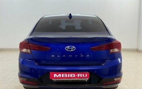 Hyundai Elantra VI рестайлинг, 2019 год, 1 210 000 рублей, 3 фотография