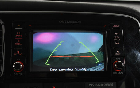 Mitsubishi Outlander III рестайлинг 3, 2017 год, 1 980 000 рублей, 19 фотография