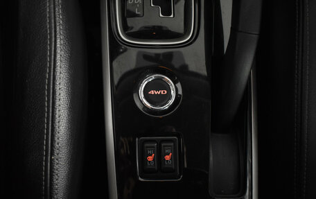 Mitsubishi Outlander III рестайлинг 3, 2017 год, 1 980 000 рублей, 18 фотография