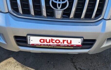 Toyota Land Cruiser Prado 120 рестайлинг, 2007 год, 2 000 000 рублей, 7 фотография