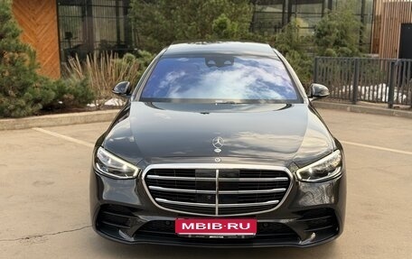 Mercedes-Benz S-Класс, 2021 год, 10 700 000 рублей, 1 фотография