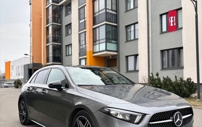 Mercedes-Benz A-Класс, 2019 год, 2 850 000 рублей, 1 фотография