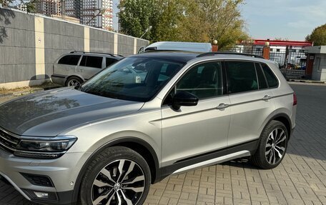Volkswagen Tiguan II, 2020 год, 3 100 000 рублей, 3 фотография