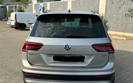 Volkswagen Tiguan II, 2020 год, 3 100 000 рублей, 8 фотография