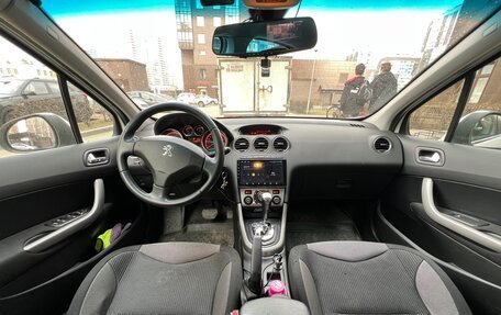 Peugeot 308 II, 2011 год, 690 000 рублей, 12 фотография