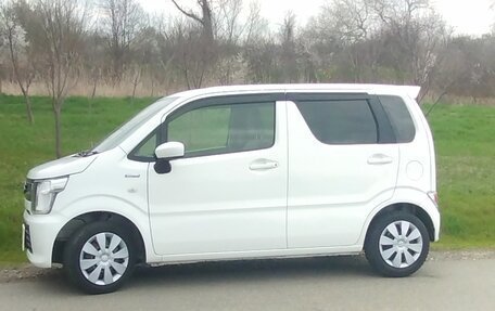 Suzuki Wagon R VI, 2017 год, 750 000 рублей, 23 фотография