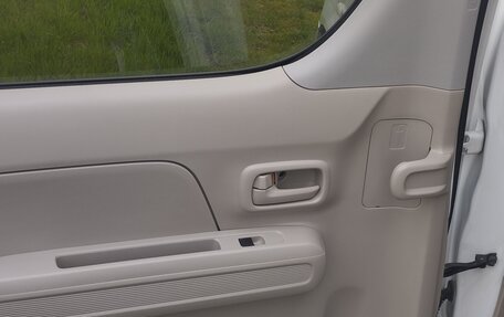 Suzuki Wagon R VI, 2017 год, 750 000 рублей, 16 фотография