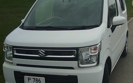 Suzuki Wagon R VI, 2017 год, 750 000 рублей, 22 фотография