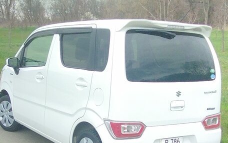 Suzuki Wagon R VI, 2017 год, 750 000 рублей, 24 фотография