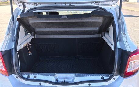 Renault Sandero II рестайлинг, 2014 год, 1 070 000 рублей, 13 фотография