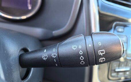 Renault Sandero II рестайлинг, 2014 год, 1 070 000 рублей, 19 фотография