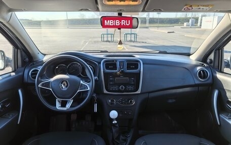 Renault Sandero II рестайлинг, 2014 год, 1 070 000 рублей, 14 фотография