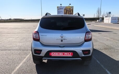 Renault Sandero II рестайлинг, 2014 год, 1 070 000 рублей, 6 фотография