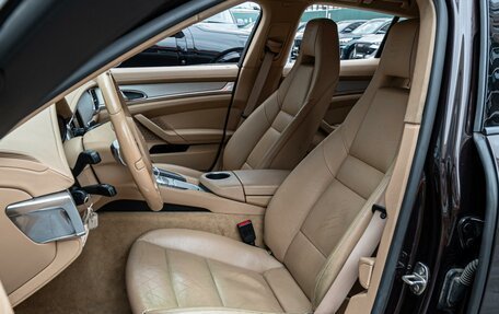 Porsche Panamera II рестайлинг, 2012 год, 3 270 000 рублей, 12 фотография