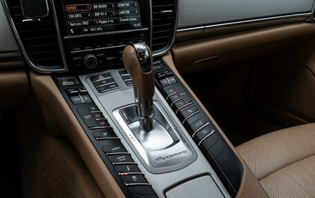 Porsche Panamera II рестайлинг, 2012 год, 3 270 000 рублей, 14 фотография