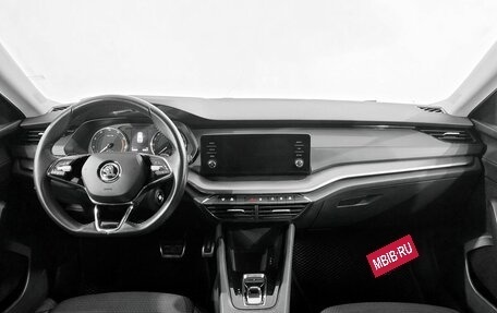 Skoda Octavia IV, 2021 год, 1 950 000 рублей, 5 фотография