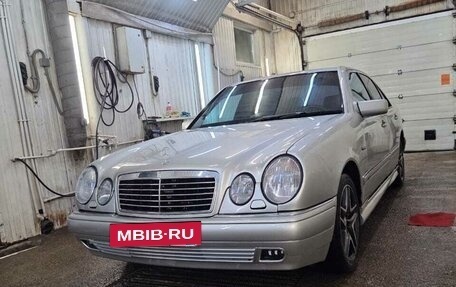 Mercedes-Benz E-Класс, 1997 год, 500 000 рублей, 7 фотография