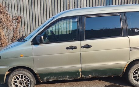 Toyota Town Ace III, 1997 год, 400 000 рублей, 2 фотография