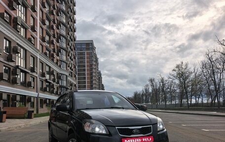 KIA Rio II, 2011 год, 379 000 рублей, 1 фотография
