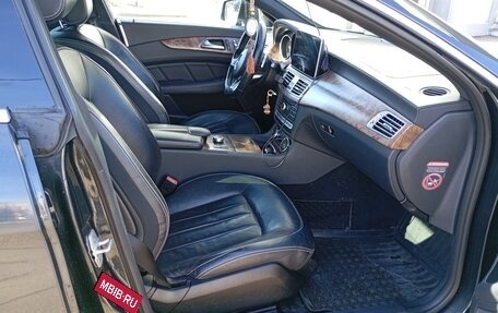 Mercedes-Benz CLS, 2015 год, 3 200 000 рублей, 10 фотография