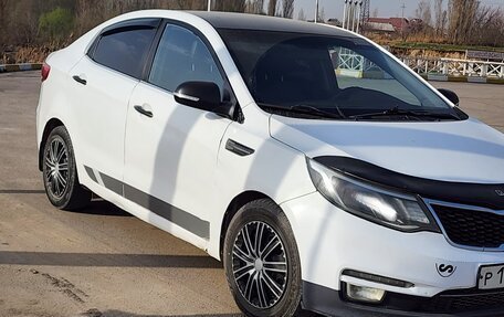 KIA Rio III рестайлинг, 2015 год, 530 000 рублей, 3 фотография