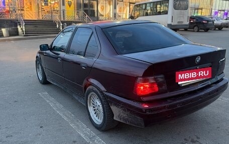 BMW 3 серия, 1992 год, 270 000 рублей, 3 фотография