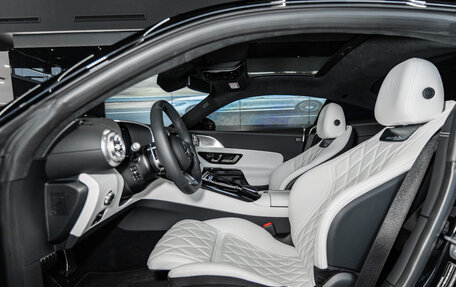 Mercedes-Benz AMG GT, 2024 год, 29 900 000 рублей, 16 фотография