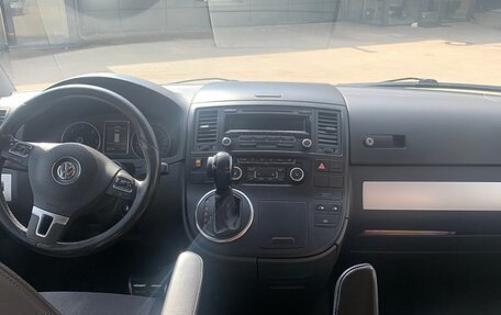 Volkswagen Multivan T5, 2012 год, 2 050 000 рублей, 4 фотография