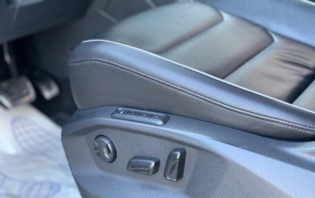 Volkswagen Tiguan II, 2018 год, 2 200 000 рублей, 10 фотография