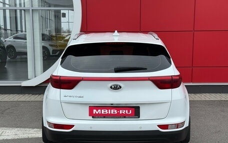 KIA Sportage IV рестайлинг, 2017 год, 2 010 000 рублей, 6 фотография