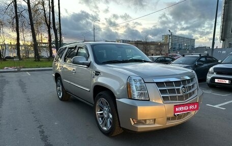 Cadillac Escalade III, 2010 год, 2 500 000 рублей, 6 фотография