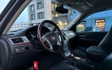 Cadillac Escalade III, 2010 год, 2 500 000 рублей, 8 фотография