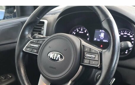 KIA Sportage IV рестайлинг, 2018 год, 2 385 200 рублей, 8 фотография