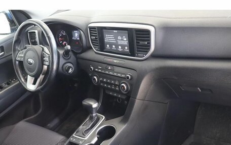 KIA Sportage IV рестайлинг, 2018 год, 2 385 200 рублей, 5 фотография