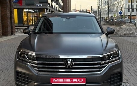 Volkswagen Touareg III, 2022 год, 7 250 000 рублей, 2 фотография