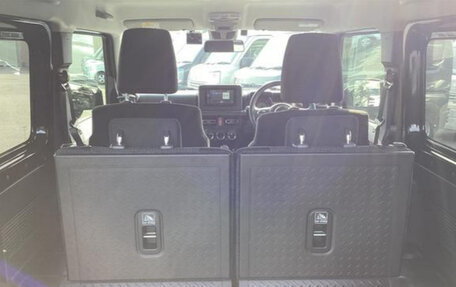 Suzuki Jimny, 2022 год, 1 260 000 рублей, 8 фотография