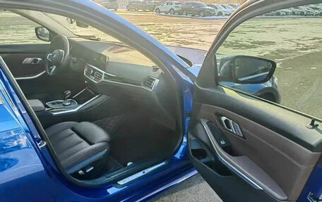 BMW 3 серия, 2021 год, 2 920 000 рублей, 14 фотография